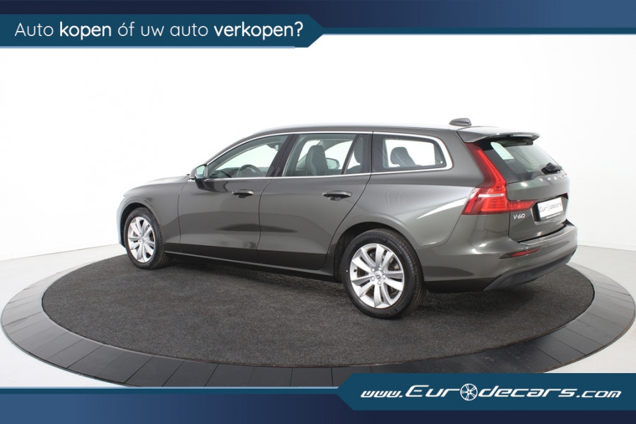 Volvo V60 2.0 D3 Momentum *1e eigenaar*Navigatie*Stoelverwarming*Trekhaak*Carplay