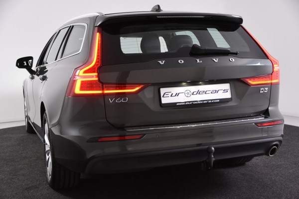 Volvo V60 2.0 D3 Momentum *1e eigenaar*Navigatie*Stoelverwarming*Trekhaak*Carplay