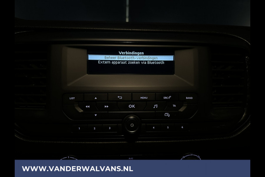 Peugeot Expert 2.0 BlueHDI 123pk L2H1 Euro6 Airco | 2500kg Trekhaak | Cruisecontrol Parkeersensoren