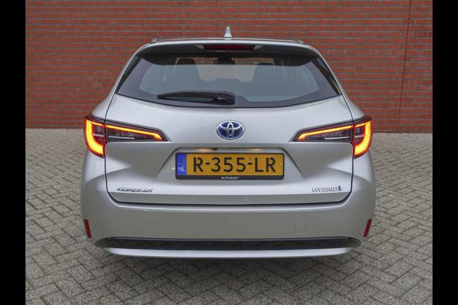 Toyota Corolla Touring Sports 1.8 Hybrid Active Automaat | Navigatie | Android Auto /Apple Carplay | Airco | Cruise Control | Camera | Keyless