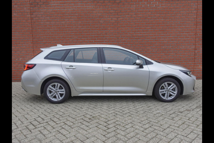 Toyota Corolla Touring Sports 1.8 Hybrid Active Automaat | Navigatie | Android Auto /Apple Carplay | Airco | Cruise Control | Camera | Keyless