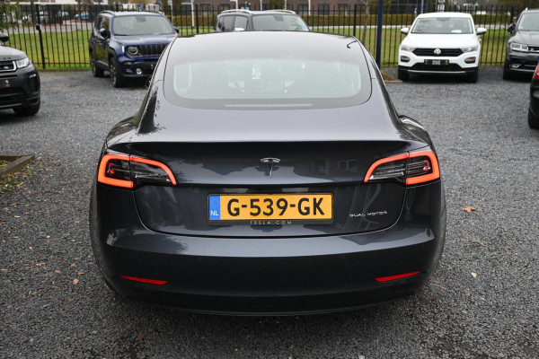 Tesla Model 3 Standard RWD Plus 60 kWh Autopilot Trekhaak DAB Auto Airco