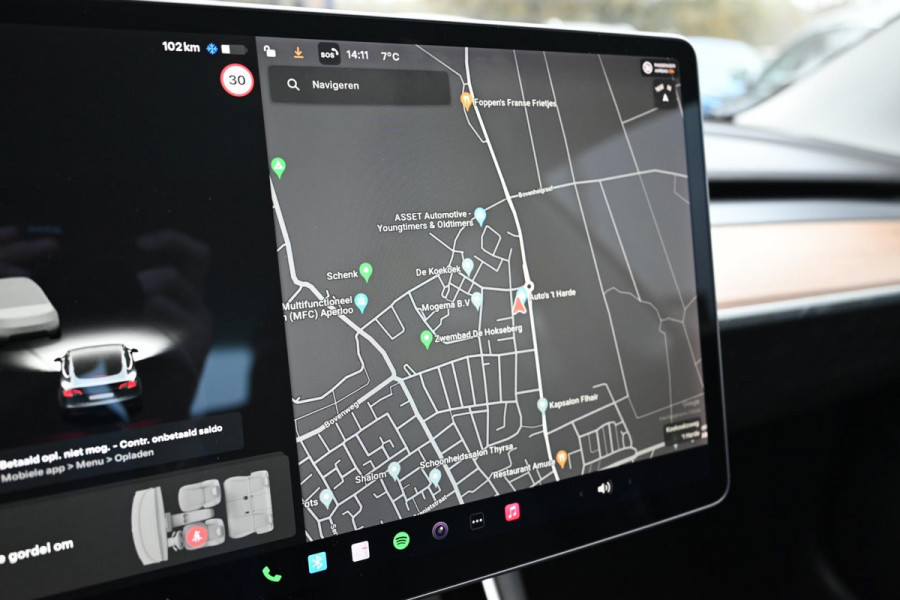 Tesla Model 3 Standard RWD Plus 60 kWh Autopilot Trekhaak DAB Auto Airco