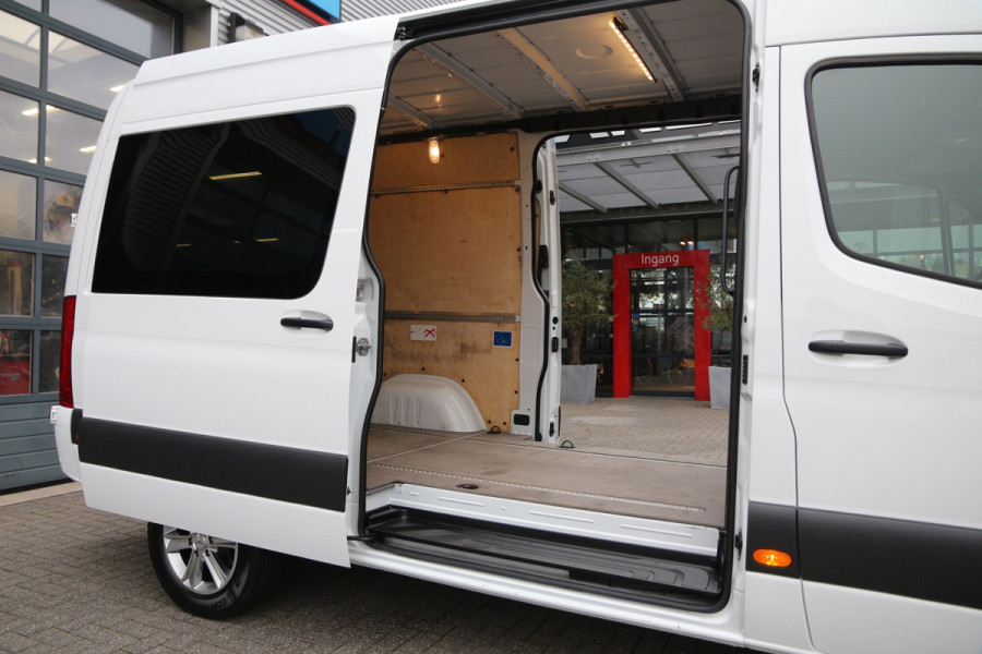 Mercedes-Benz Sprinter 319 3.0 CDI V6 | Aut. | 2x Schuifdeur | 3.5t trekgewicht | Standkachel | Clima..