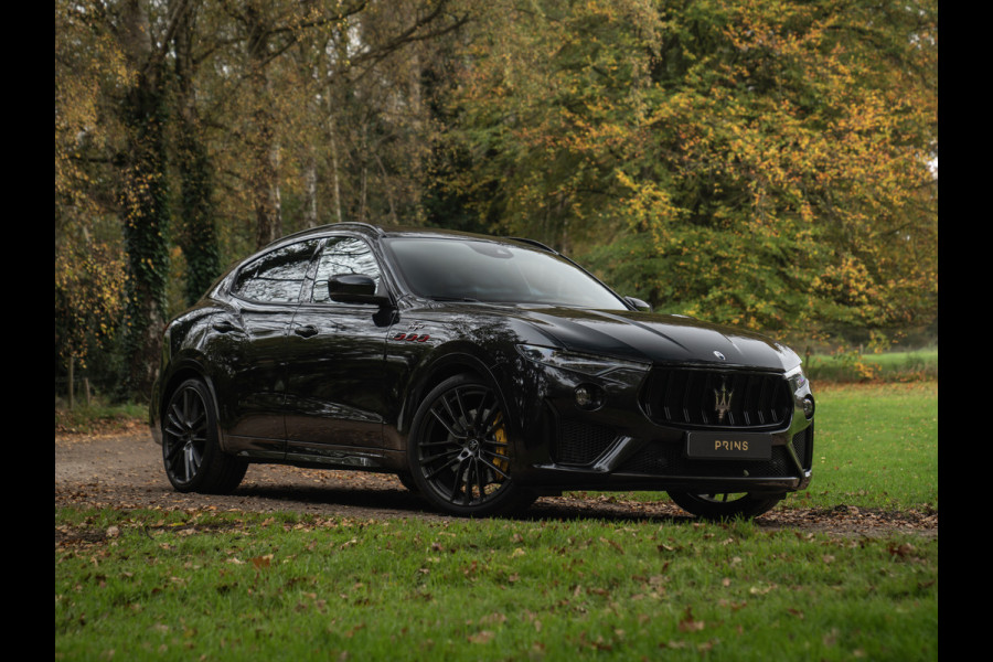 Maserati Levante 3.8 V8 Trofeo 580pk | Luchtvering | Veel carbon | Bowers & Wilkins | Panoramadak