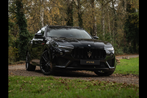 Maserati Levante 3.8 V8 Trofeo 580pk | Luchtvering | Veel carbon | Bowers & Wilkins | Panoramadak