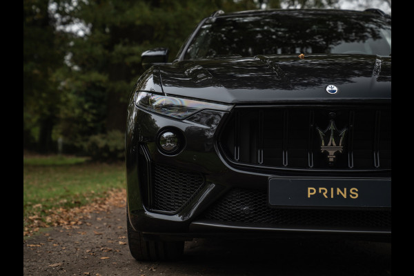 Maserati Levante 3.8 V8 Trofeo 580pk | Luchtvering | Veel carbon | Bowers & Wilkins | Panoramadak