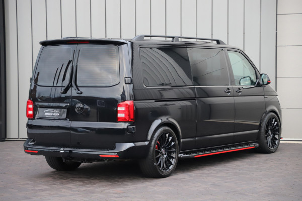 Volkswagen Transporter 2.0 TDI L2H1 DC Highline DSG 204PK | Leder | Schuifdak | ACC | 2xSchuifdeur | Camera | 2019.