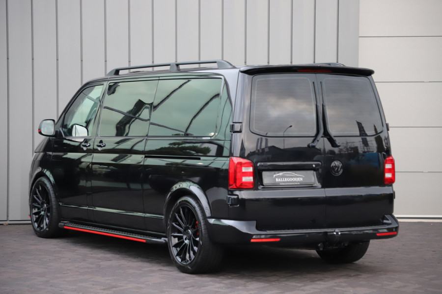 Volkswagen Transporter 2.0 TDI L2H1 DC Highline DSG 204PK | Leder | Schuifdak | ACC | 2xSchuifdeur | Camera | 2019.