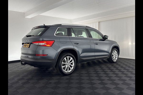 Škoda Kodiaq 1.5 TSI Business Edition Plus Aut. * NAVI-FULLMAP | LEATHER-MICROFIBRE | CANTON-AUDIO | SURROUND-VIEW | ADAPT.CRUISE | PARKPILOT | FULL-LED | KEYLESS | MEMORY-PACK | PDC | SHIFT-PADDLES | TOWBAR | SPORTSEATS | 18'' ALU*