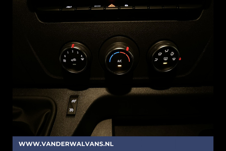 Renault Master 2.3 dCi 136pk L2H2 Fabrieksgarantie Euro6 Airco | Camera | Navigatie | 2500kg Trekhaak LED, Cruisecontrol, Parkeersensoren, Bijrijdersbank