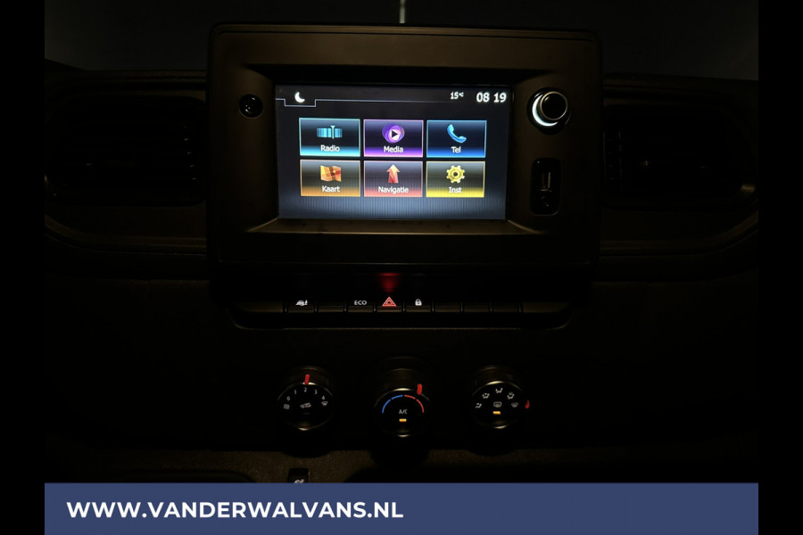 Renault Master 2.3 dCi 136pk L2H2 Fabrieksgarantie Euro6 Airco | Camera | Navigatie | 2500kg Trekhaak LED, Cruisecontrol, Parkeersensoren, Bijrijdersbank