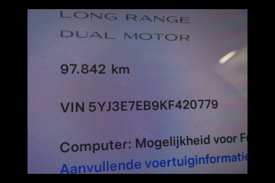 Tesla Model 3 Long Range AWD 75 kWh 346 pk | Leder | Panorama dak | Camera | PDC VA | Navigatie | Stoelverwarming |LED 18"LM Velgen