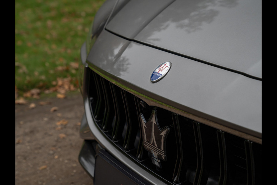 Maserati Ghibli Trofeo V8 580pk | Pano-dak | Veel carbon! | Stoelventilatie | Bowers & Wilkins | 360 cam