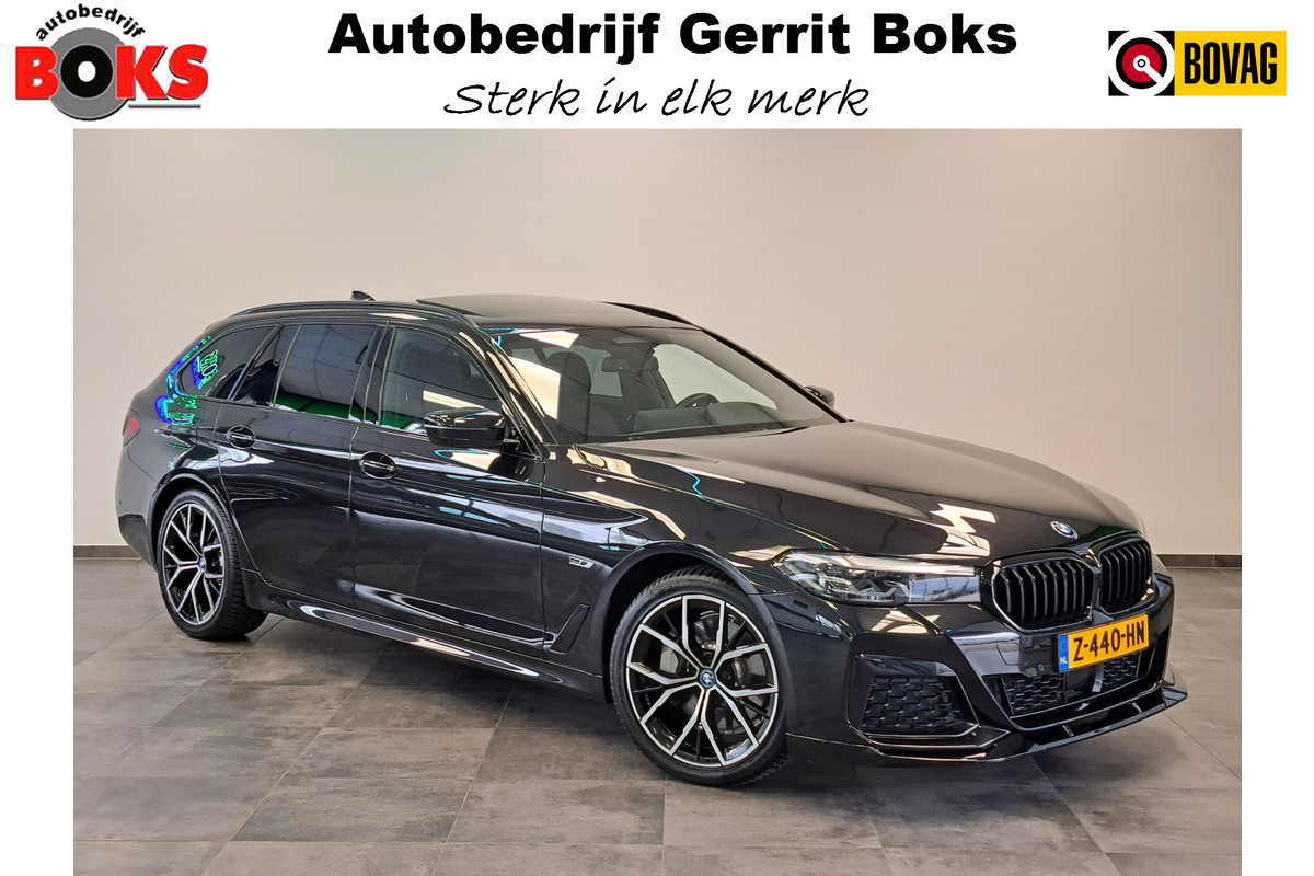 BMW 5 Serie Touring 530e xDrive Executive Panoramadak Navigatie Full-led 2 jaar garantie mogelijk* (vraag naar de voorwaarden)