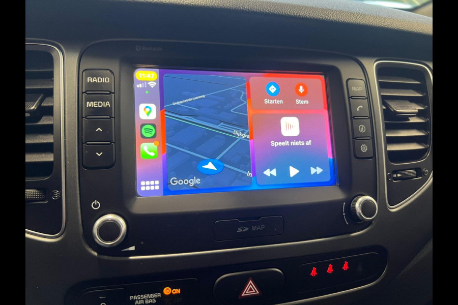 Kia Carens 1.6 GDi ComfortLine Apple carplay / Navigatie / Stoelverwarming / Cruise control