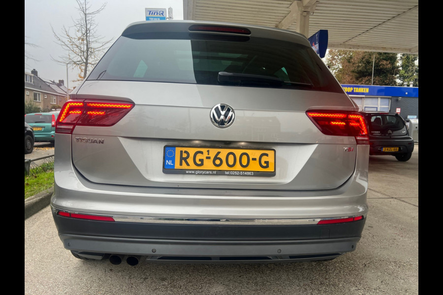 Volkswagen Tiguan 1.4 TSI ACT Highline DSG AUTOMAAT-PANO-CAMERA