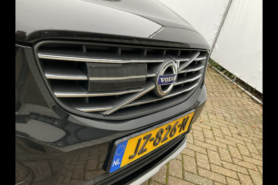 Volvo XC60 2.0 D4 FWD Ocean Race Trekh Pano Leer Sportzetels Xenon Vol!