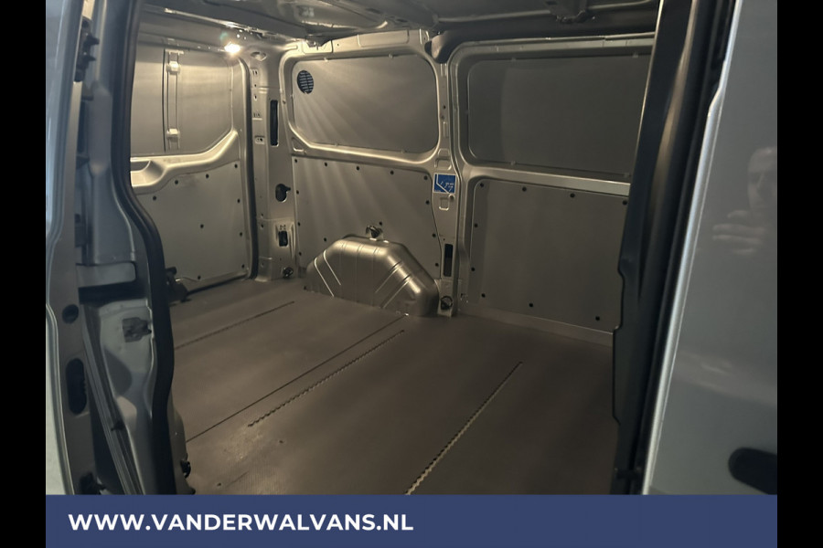 Ford Transit Custom 2.0 TDCI L1H1 Euro6 Airco | Navigatie | Cruisecontrol | Parkeersensoren Achterklep, LED, Stoelverwarming, Apple Carplay & Android Auto