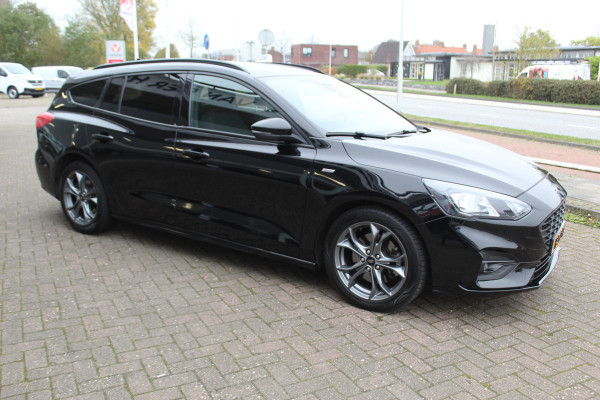 Ford FOCUS Wagon 1.0 EcoBoost ST Line Business Climate control , Navigatie , Camera , Bluetooth Stoel en stuurverwarming , Voorruitverwarming