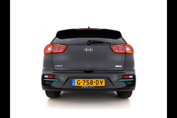 Kia e-Niro ExecutiveLine 64 kWh (INCL-BTW) Aut. *VOLLEDER | JBL-AUDIO | FULL-LED | NAVI-FULLMAP | DAB | ADAPT.CRUISE | CAMERA | MEMORY-PACK | LANE-ASSIST | KEYLESS | DIGI-COCKPIT | SHIFT-PADDLES | COMFORT-SEATS | 17"ALU*