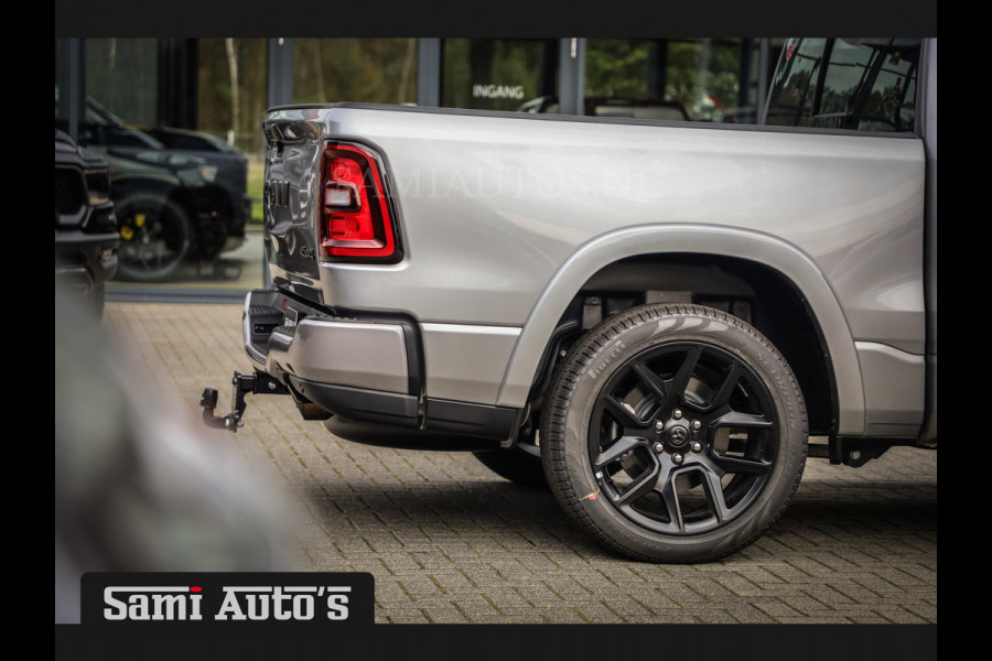 Dodge Ram 2025 NIGHT PREMIUM | BOM VOL + 14.4 INCH SCHERM BOM VOL | LUCHTVERING | HUD | HURRICAN 420PK 636 Nm TWIN TURBO | PRIJS MET LPG E DUBBELE CABINE | PICK UP | 5 PERSOONS | DC | GRIJSKENTEKEN | VOORRAAD NR 2215 - 4984