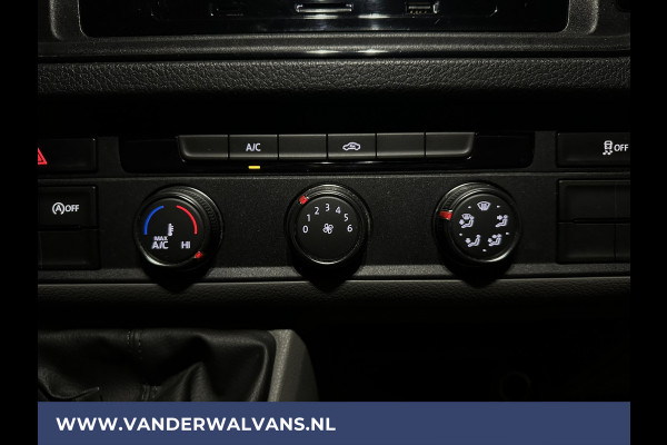 Volkswagen Crafter 2.0 TDI 141pk L3H2 L2H1 Euro6 Airco | 3000kg trekvermogen Bluetooth telefoonvoorbereiding