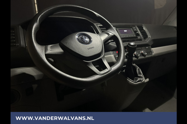 Volkswagen Crafter 2.0 TDI 141pk L3H2 L2H1 Euro6 Airco | 3000kg trekvermogen Bluetooth telefoonvoorbereiding