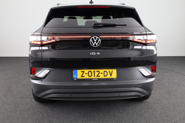 Volkswagen ID.4 Pro Business 77 kWh 286PK | Navigatie | Matrix Led | Voorstoelen verwarmd | Camera