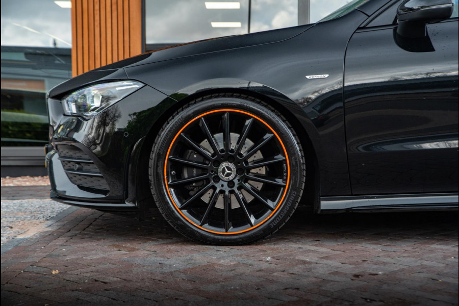 Mercedes-Benz CLA-Klasse Shooting Brake 200 d AMG Edition 1 Orange Panoramadak