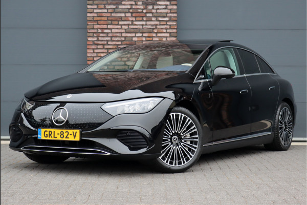 Mercedes-Benz EQE 300 Luxury Line 89 kWh | Hyperscreen | Distronic Pro | Panoramadak | Leder | Burmester | Memory | Warmtepomp | Rijassistentiepakket | Keyless Go |