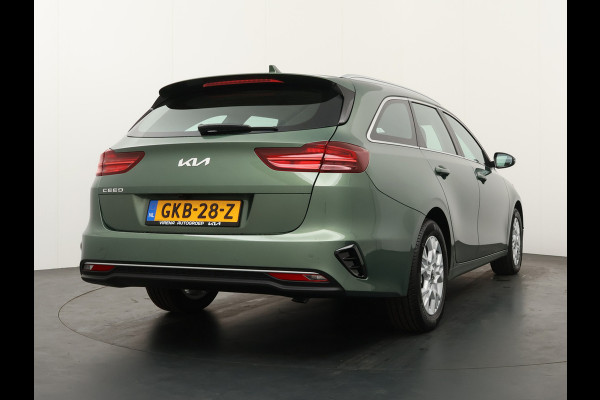 Kia Ceed Sportswagon 1.5 T-GDi DynamicLine Automaat! - Adaptieve Cruise Control - Bluetooth - LED Verlichting - Achteruitrijcamera - Grootlichtassistentie - Fabrieksgarantie Tot 2031