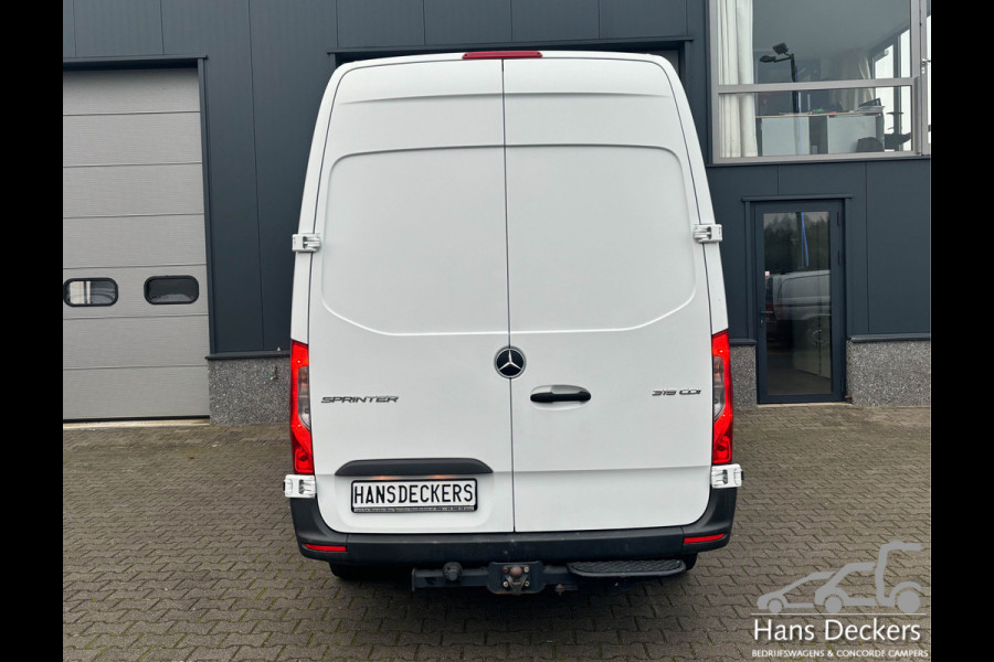 Mercedes-Benz Sprinter 319 3.0V6 L2 H2 3500KG Trekhaak Airco 3-Pers