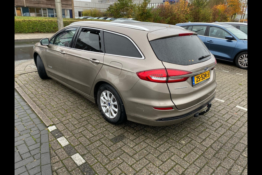 Ford Mondeo Wagon 2.0 IVCT HEV Titanium 187pk | Adaptieve Cruise | Trekhaak | Panorama Dak