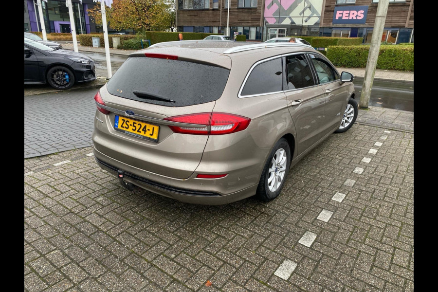 Ford Mondeo Wagon 2.0 IVCT HEV Titanium 187pk | Adaptieve Cruise | Trekhaak | Panorama Dak