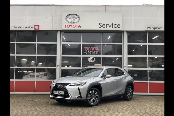 Lexus UX 300e 204pk Business | LED, 17 inch, Apple CarPlay/Android Auto, Parkeercamera, Elektrisch bedienbare stoel, BTW Auto