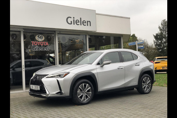 Lexus UX 300e 204pk Business | LED, 17 inch, Apple CarPlay/Android Auto, Parkeercamera, Elektrisch bedienbare stoel, BTW Auto