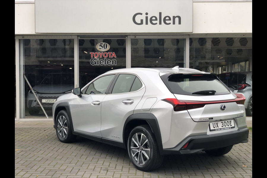 Lexus UX 300e 204pk Business | LED, 17 inch, Apple CarPlay/Android Auto, Parkeercamera, Elektrisch bedienbare stoel, BTW Auto