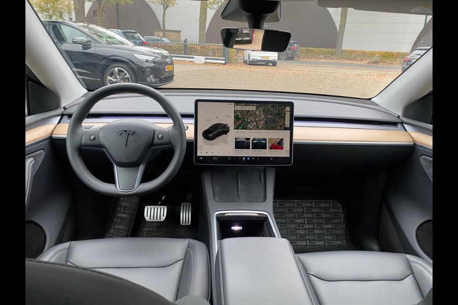 Tesla Model Y Performance AWD 75 kWh | ORIG. NL. NAP KM. | 1E EIGENAAR | * 38.759 EX BTW * | RESTERENDE TESLA GARANTIE T/M  5-2026!