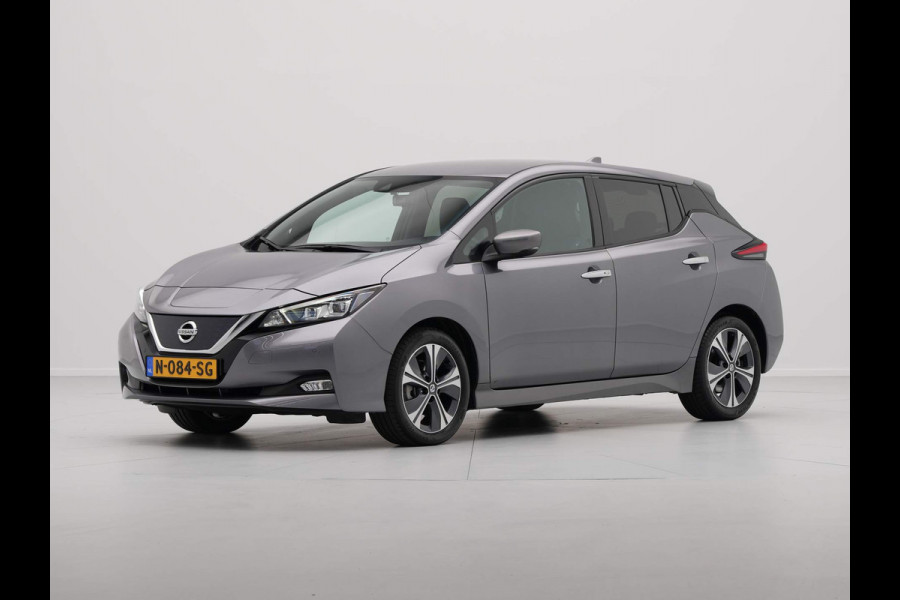 Nissan Leaf Tekna 40 kWh 150pk Navigatie Stuurverwarming 360 Camera Acc 84