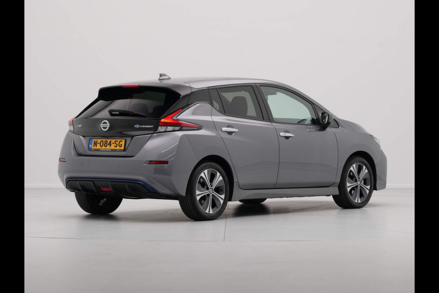 Nissan Leaf Tekna 40 kWh 150pk Navigatie Stuurverwarming 360 Camera Acc 84