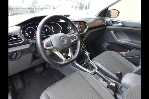 Volkswagen T-Cross 1.0 TSI Style Airco ECC Full LED Navi Virtual Cockpit Stoelverwarming 17" LMV