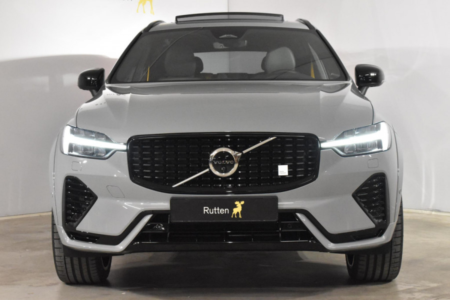 Volvo XC60 T8 455 PK Automaat AWD Polestar Engineered / Panorama Dak / Elektrische Stoelen / Head Up Display / 360 Graden Camera / Bowers & Wilkins Audio / 22'' LM Velgen /