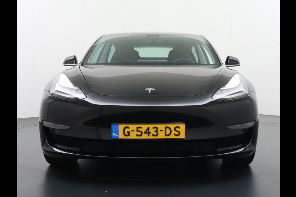 Tesla Model 3 Long Range 75 kWh 19" 463PK FSD-vb. Premium-Audio 4WD AutoPilot Pano.dak Camera Leer Adaptive-Cruise+Stop&Go  PDC-A+Voor Wifi Ec Veel grip door AWD vierwielaandrijving.  Origineel Nederlandse auto ! 1e Eigenaar grootste accu ! tot 16,5 kwh thuis laden, 120kw/h snelladen per uur ! Zeer Compleet 61.000 nieuw