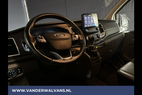 Ford Transit Custom 2.0 TDCI 185pk L1H1 SPORT Euro6 Airco | Camera | Navigatie | XENON | Android Auto | Cruisecontrol LED, LM velgen, Trekhaak, Stoelverwarming, Verwarmde voorruit, Parkeersensoren, Leder, Bijrijdersbank