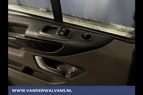 Ford Transit Custom 2.0 TDCI 185pk L1H1 SPORT Euro6 Airco | Camera | Navigatie | XENON | Android Auto | Cruisecontrol LED, LM velgen, Trekhaak, Stoelverwarming, Verwarmde voorruit, Parkeersensoren, Leder, Bijrijdersbank