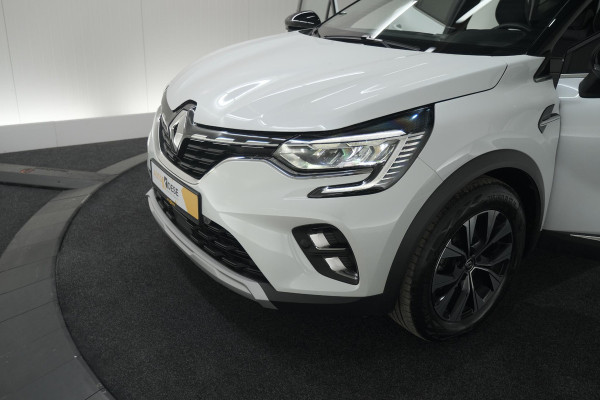 Renault Captur Mild Hybrid 140 EDC Techno | Camera | Stoelverwarming | Navigatie | Apple Carplay