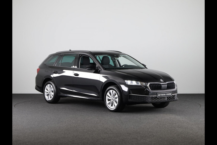 Škoda Octavia Combi Selection 1.5 TSI 115 PK 6 versn. Hand | Sunset