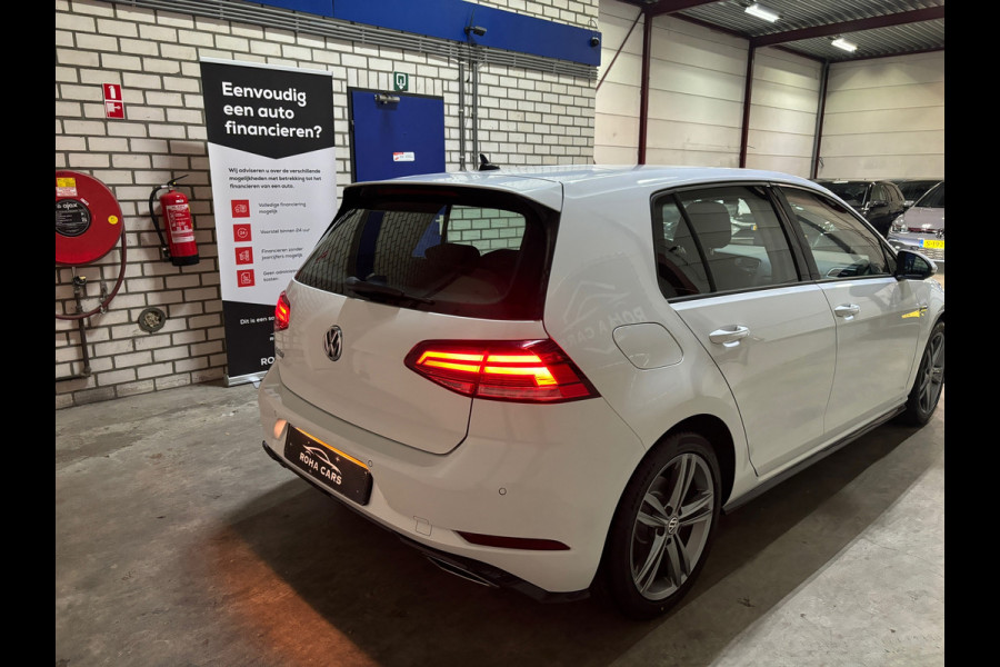 Volkswagen Golf 1.5 TSI Highline R-Line automaat