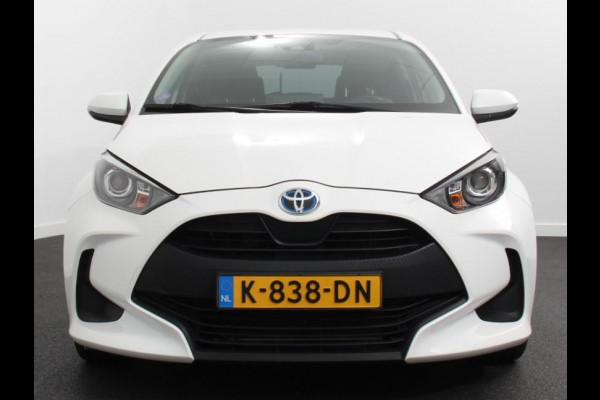 Toyota Yaris 1.5 Hybrid Automaat Active | Climate control | Lichtmetalen velgen | Camera | Apple carplay / Android auto | Navigatie